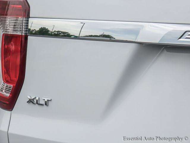 2017 Ford Explorer XLT 4dr SUV